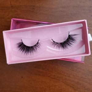 Glamnetic Vibe Cat eye magnetic eyelashes